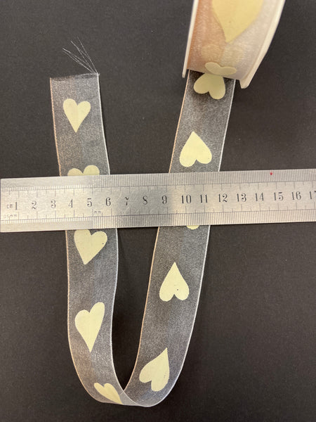 Organza bånd med hjerter