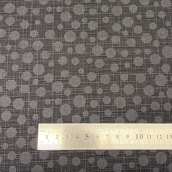 Hash Dots Black